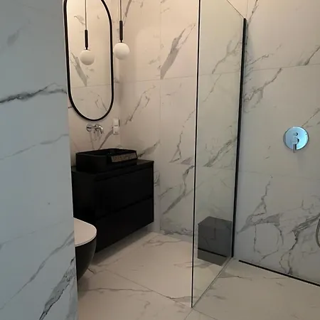 Appartement Hanza Tower, Less Is 15th Basen Sauna *