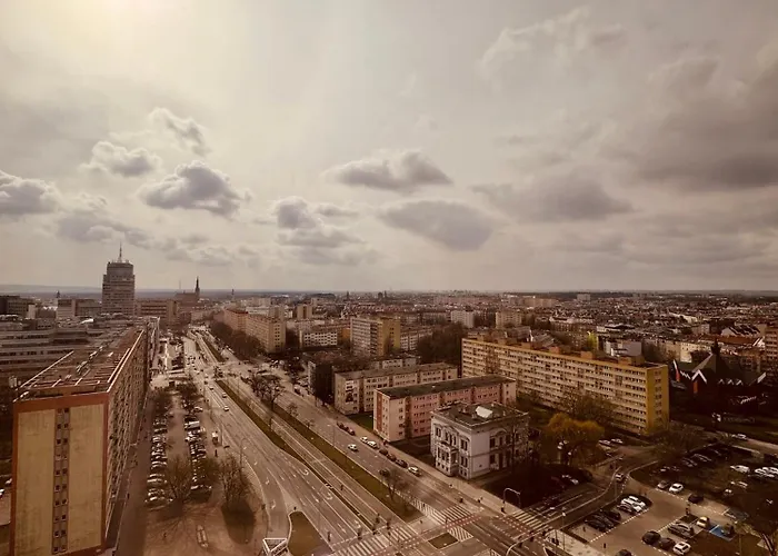 Hanza Tower, Less Is 15th Basen Sauna Szczecin